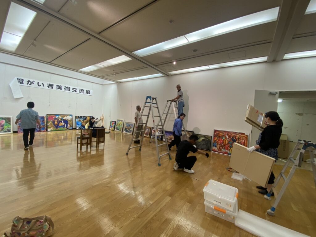 福岡大樹LC　福岡ノーマライゼーションLC共催の日韓障がい者美術交流会に参加
