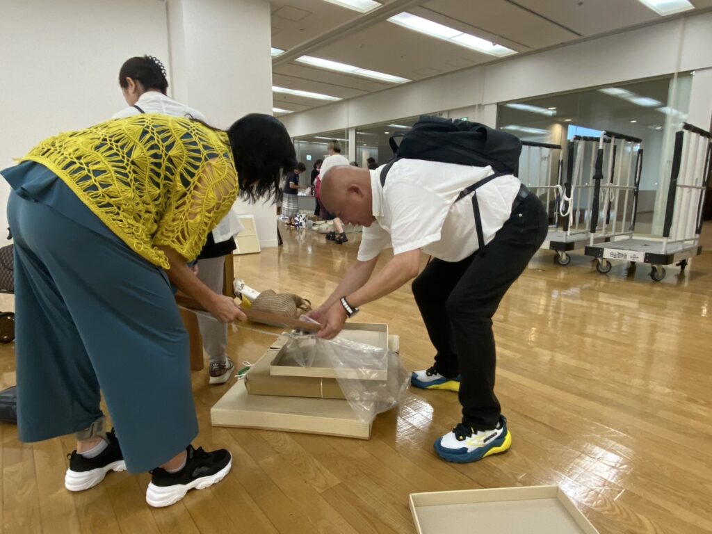 福岡大樹LC　福岡ノーマライゼーションLC共催の日韓障がい者美術交流会に参加