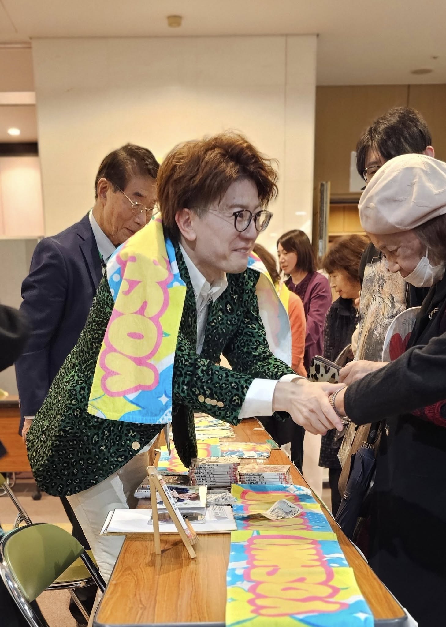 福岡ノーマライゼーションLC 小島よしきデビュー1周年記念 障がい者支援チャリティコンサート開催