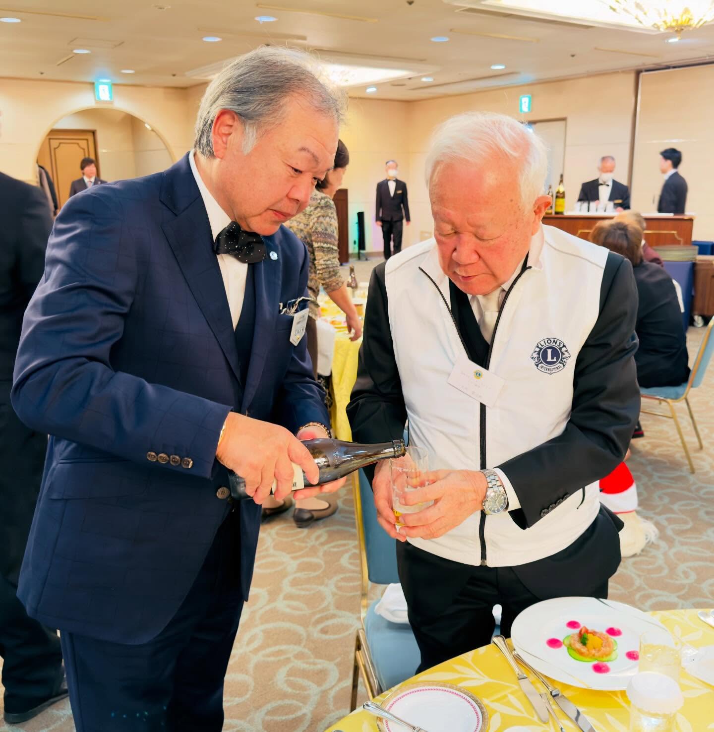 福岡大名LC 『京都嵯峨野ライオンズクラブ39周年記念例会』参列