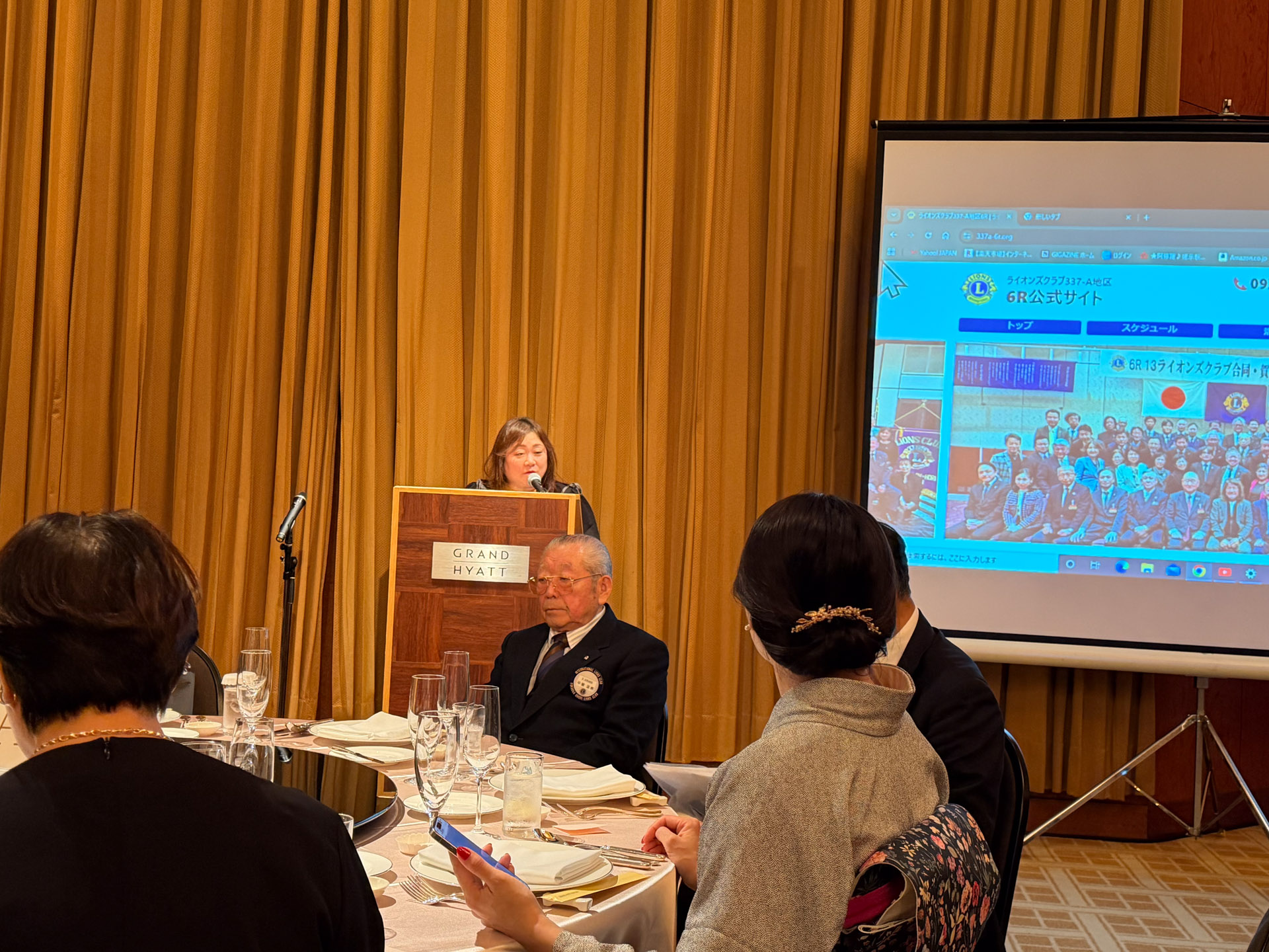 337-A地区6R1Z合同花見懇親例会 報告