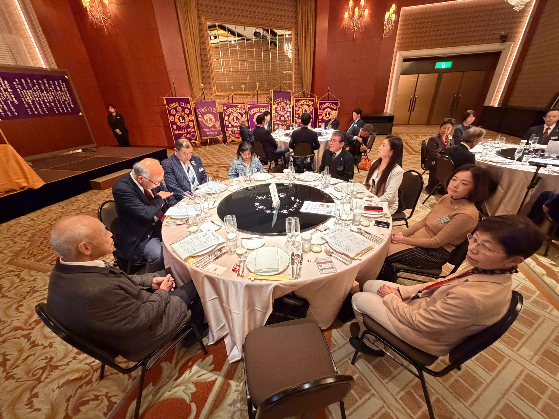 337-A地区6R1Z合同花見懇親例会 報告