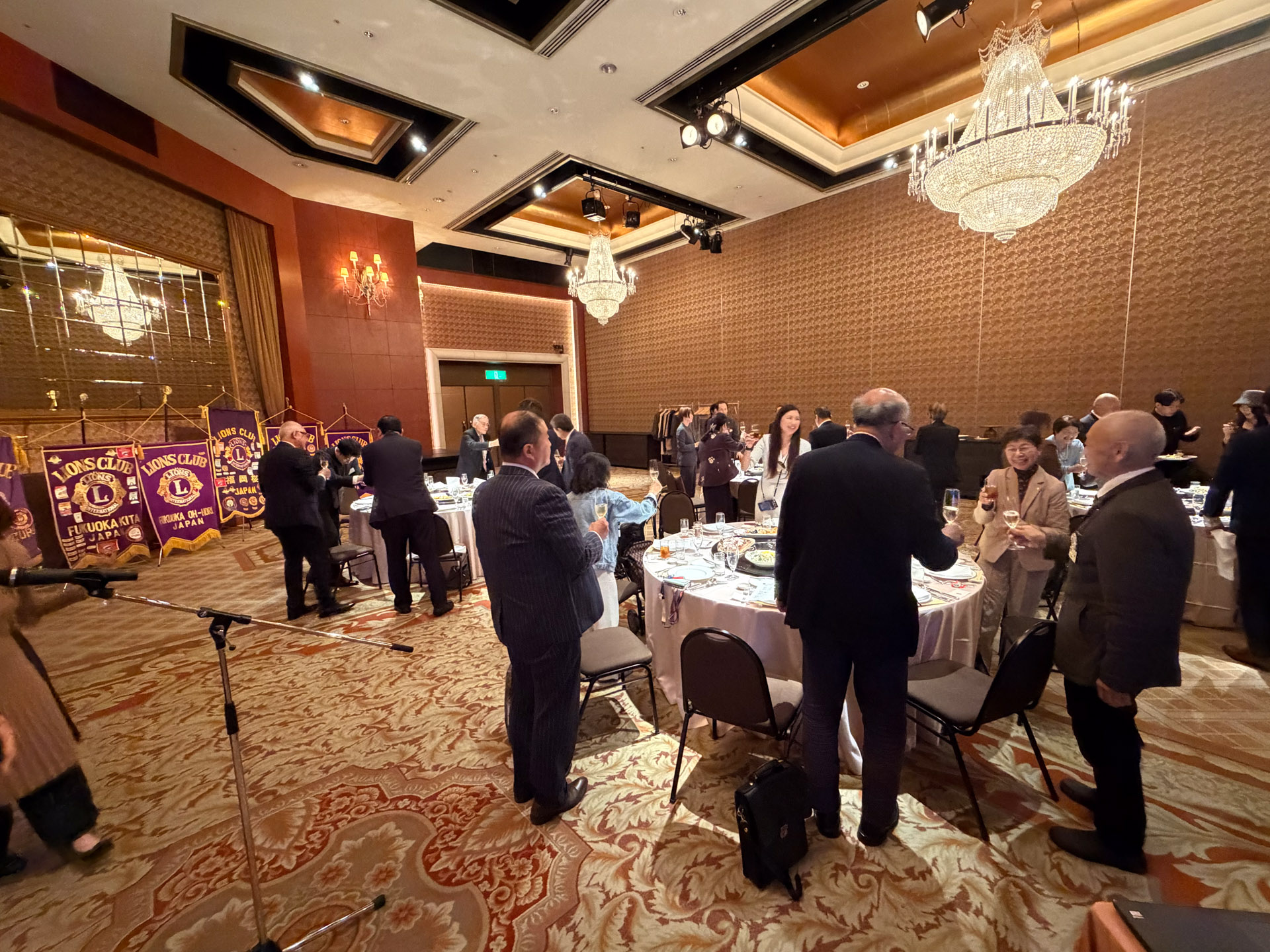 337-A地区6R1Z合同花見懇親例会 報告