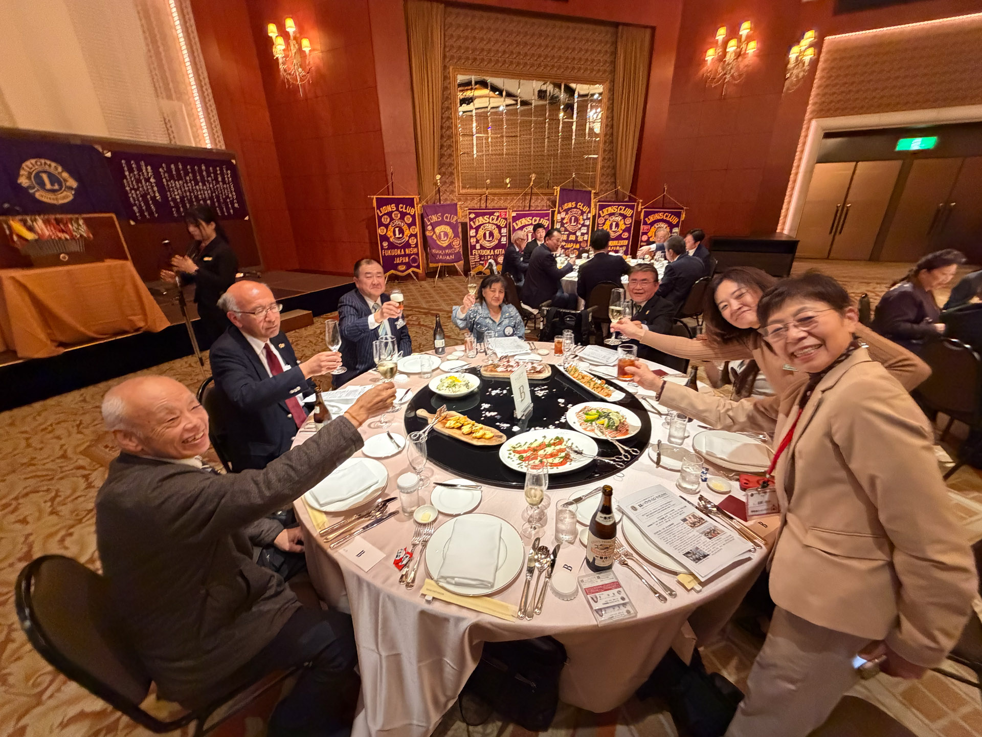 337-A地区6R1Z合同花見懇親例会 報告