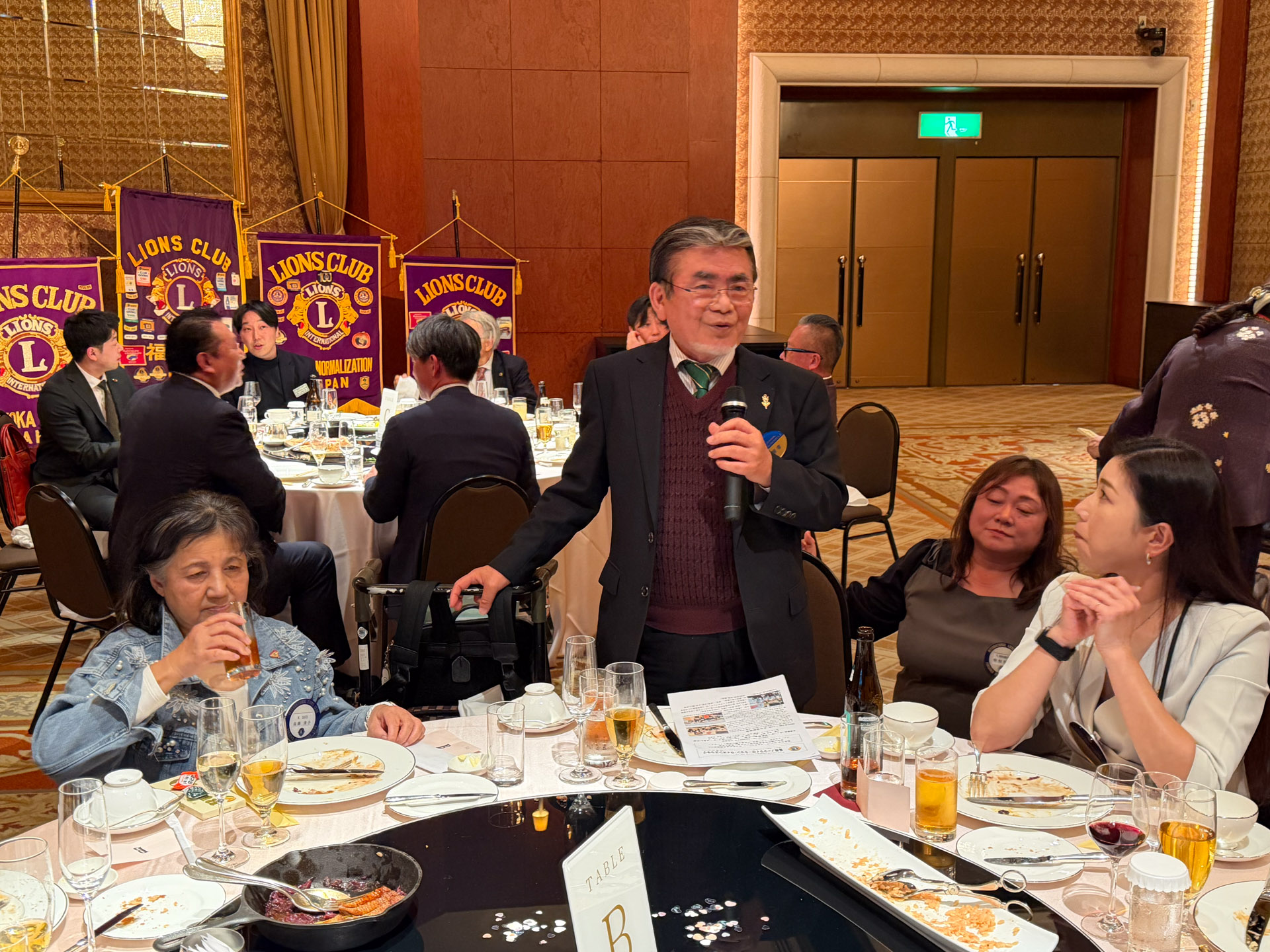 337-A地区6R1Z合同花見懇親例会 報告